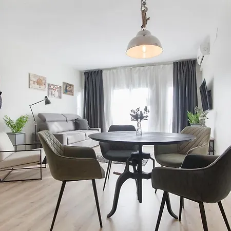 Tendency 8 Apartment Barcelona