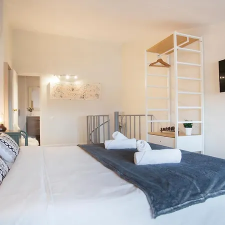 Apartment Tendency 8 *