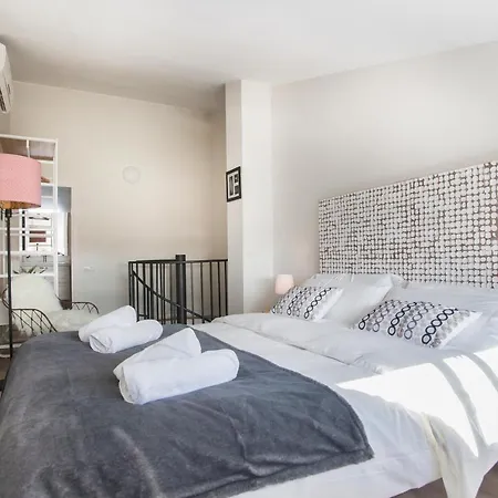 Tendency 8 Apartment *
