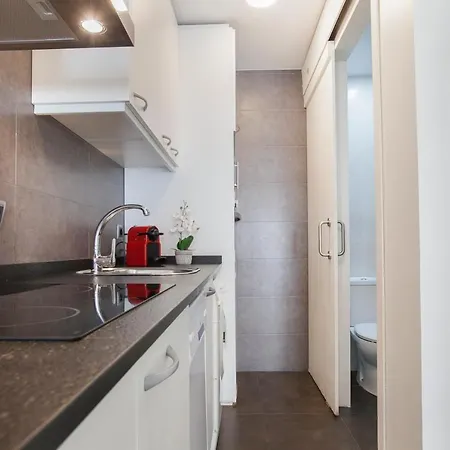 Apartment Tendency 8 *