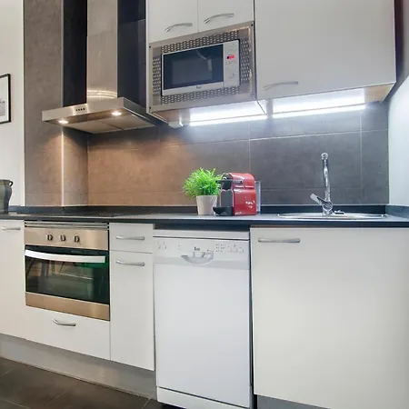 Tendency 8 Apartment Barcelona